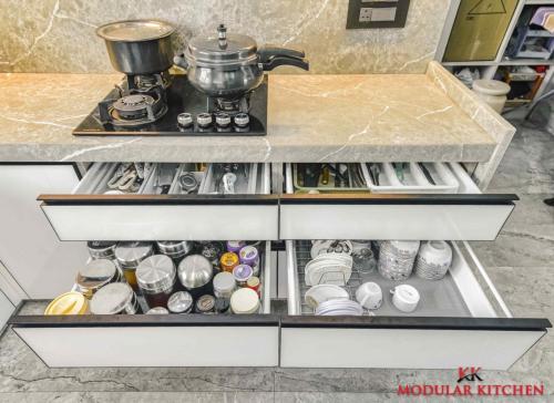 Hafele  Blum Tandem Box