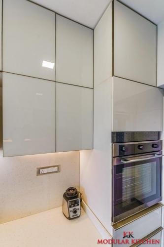 Inbuild Oven With Ventilation Provision